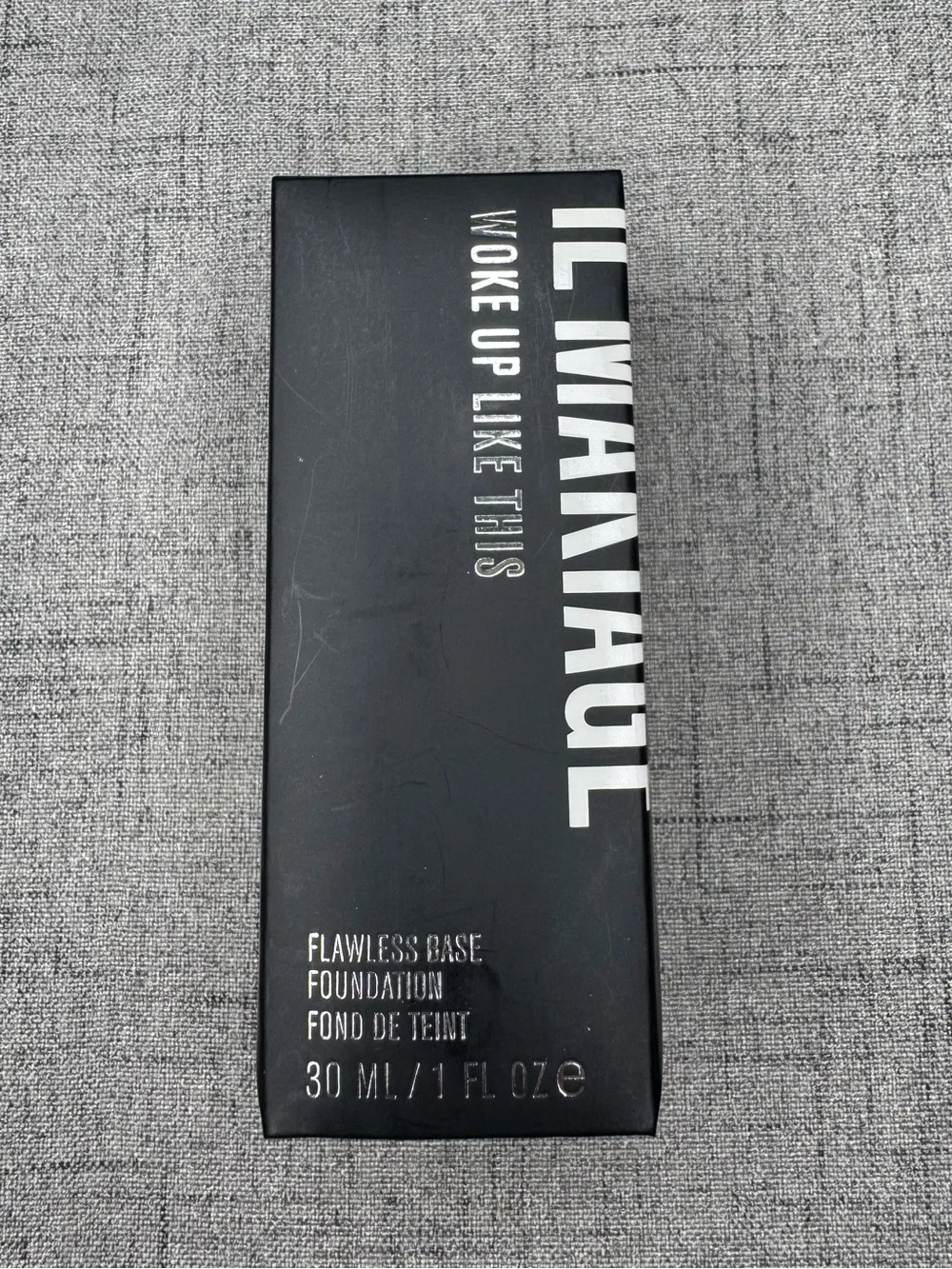 IL Makiage Woke Up Like This Flawless Foundation Color 035 w/ Blending Brush NWT